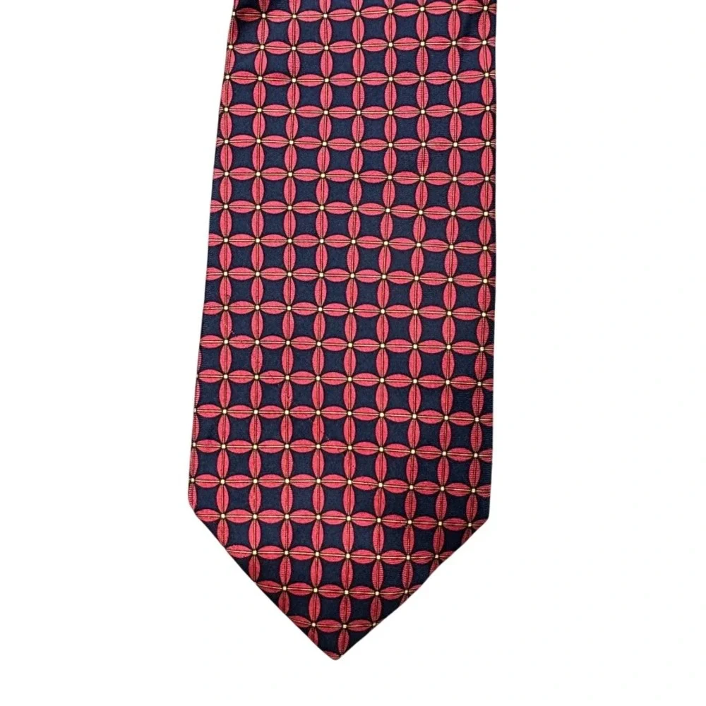 Brooks Brothers Makers Silk Tie Navy Blue Red Geometric Medallion USA Made Mens